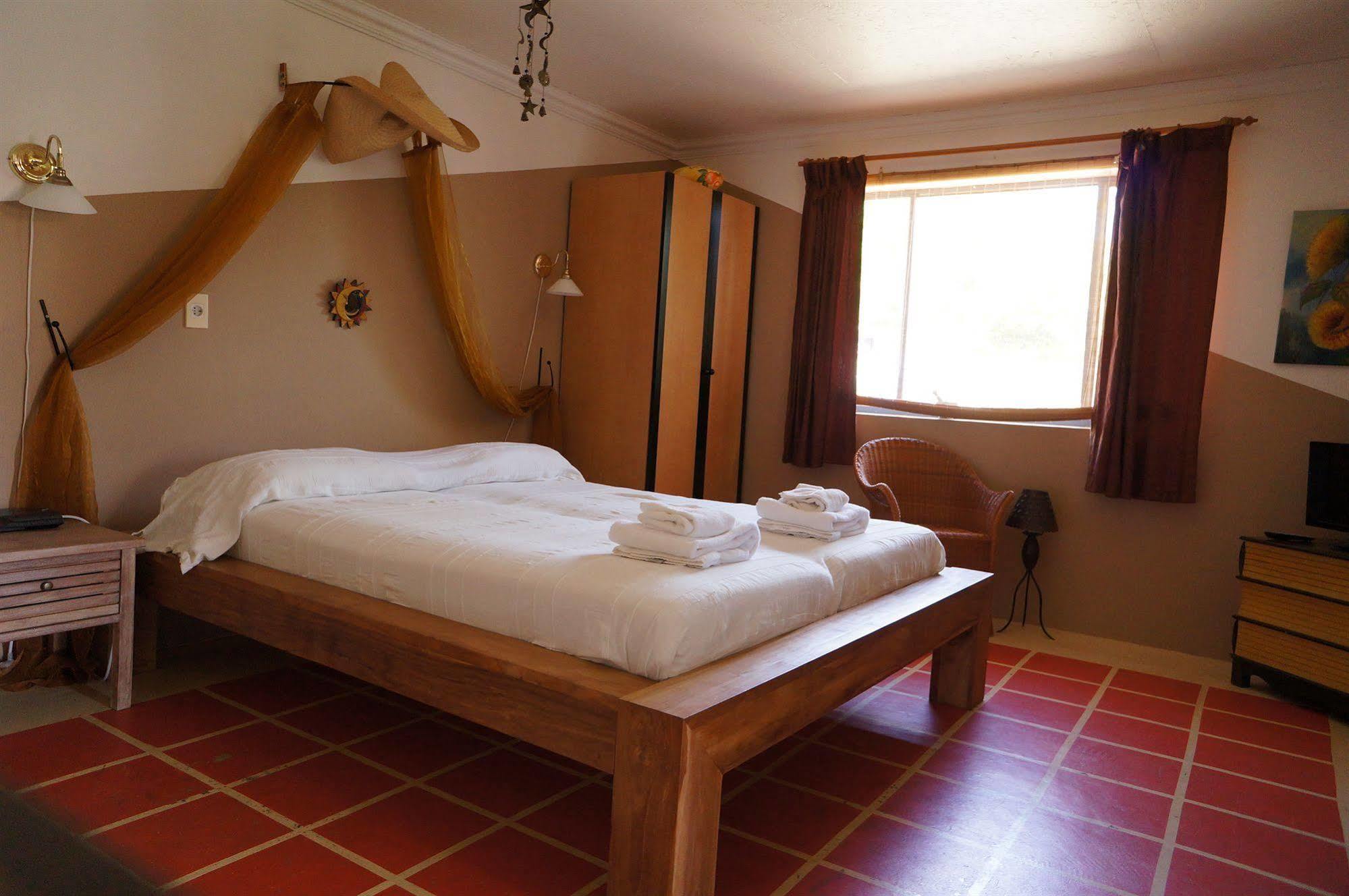 Caribbean Chillout Apartments Kralendijk  Bagian luar foto