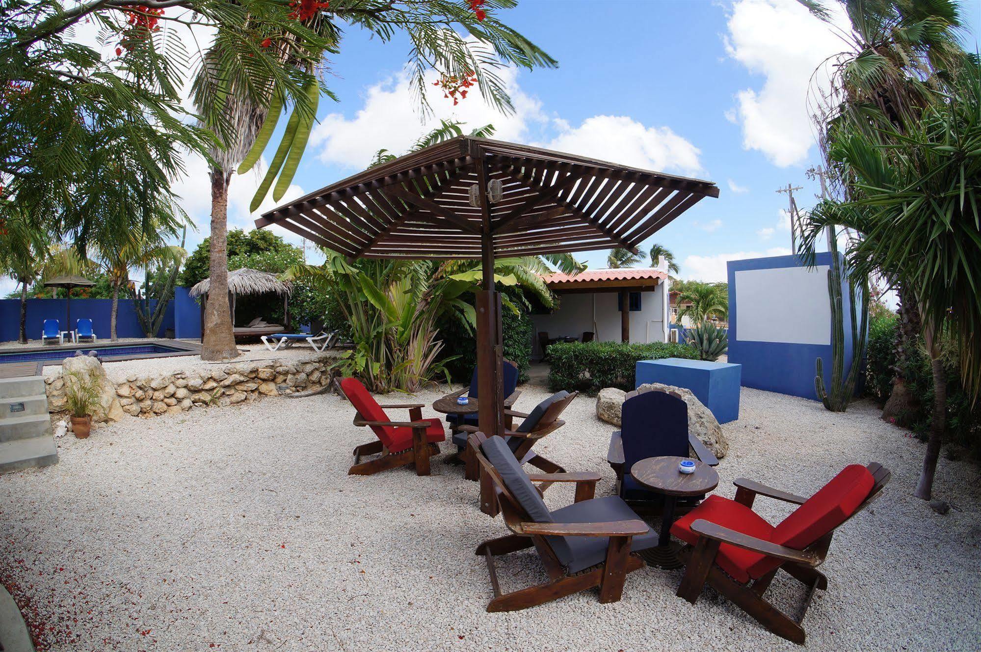 Caribbean Chillout Apartments Kralendijk  Bagian luar foto